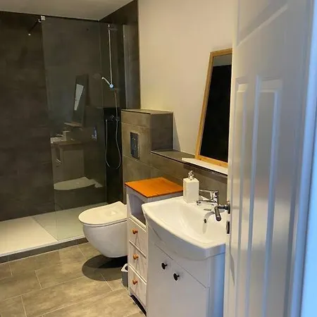 Traumhafte Im Landhausstil Appartement *